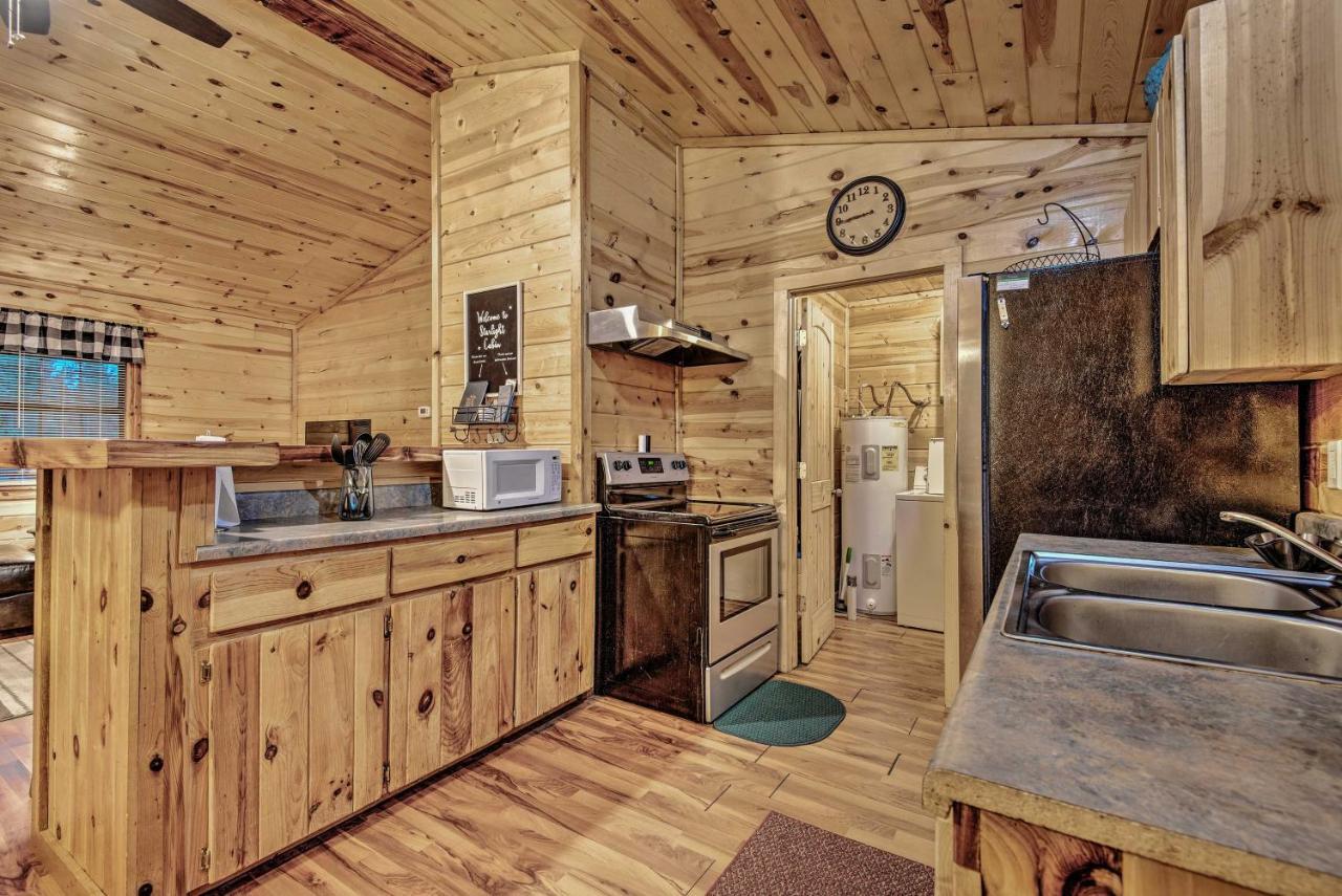 Broken Bow Starlight Cabin With Private Hot Tub! Exteriör bild